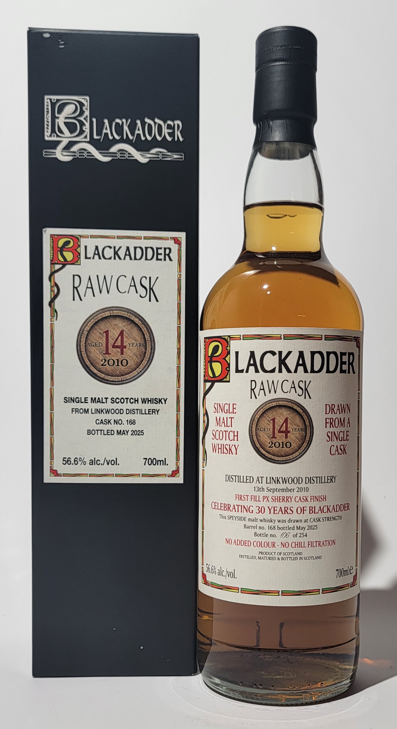 Karton und Flasche des Blackadder Raw Cask Linkwood 2010