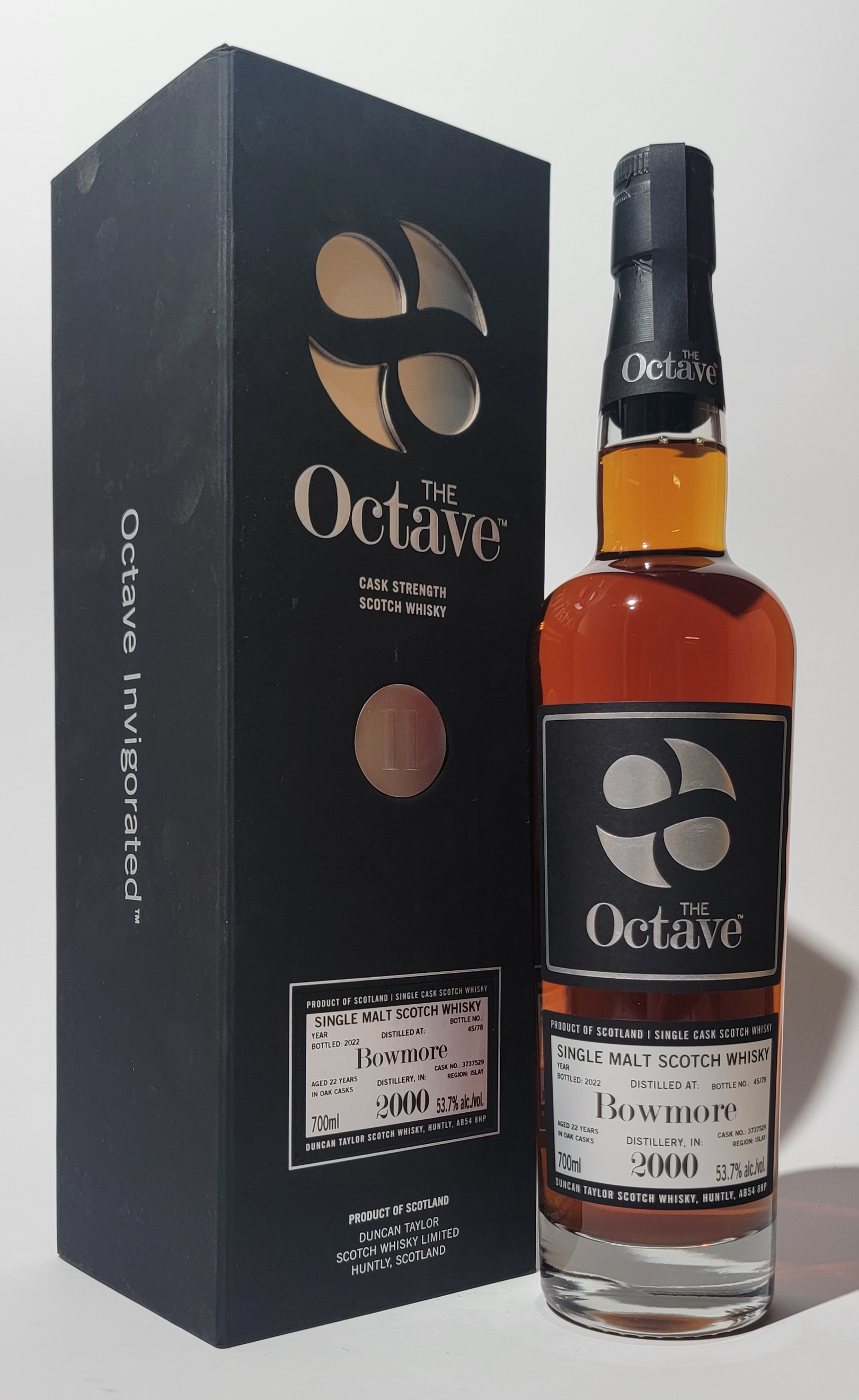 Duncan Taylor 'The Octave' Bowmore 2000  22 Years Old