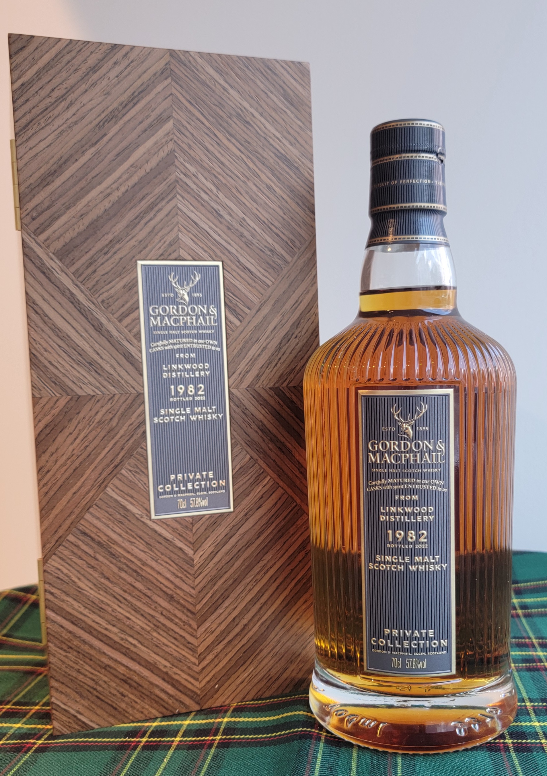 Gordon & MacPhail 'Private Collection' Linkwood 1982 40 Years Old