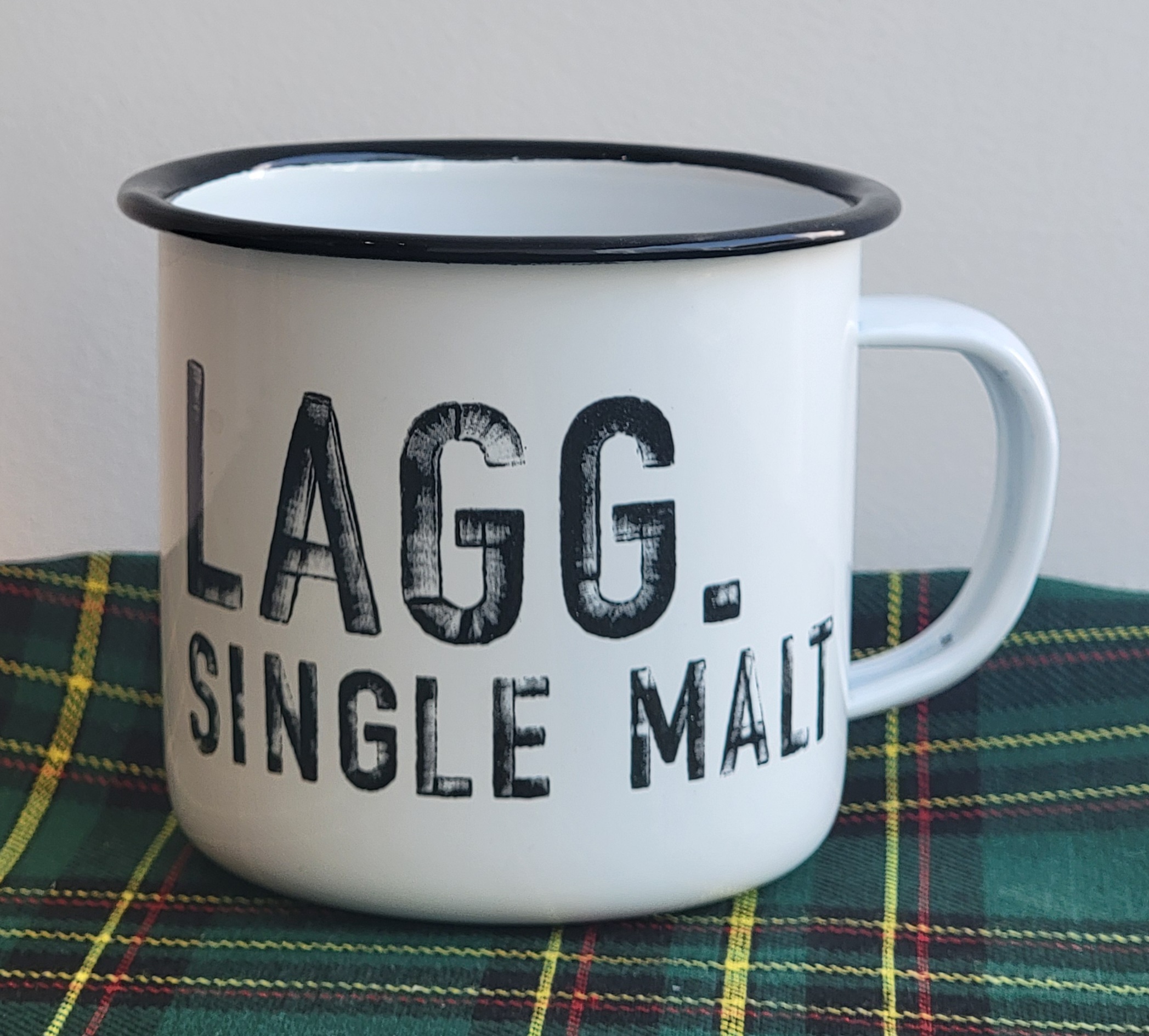 Lagg White Enemal Mugs