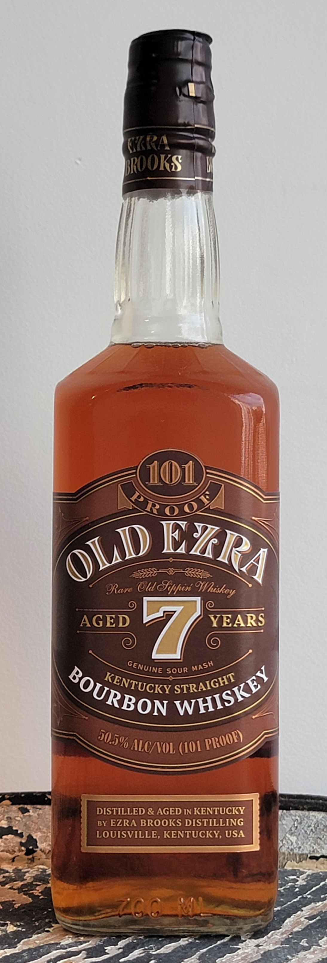 Ezra Brooks 7YO 101 Proof Kentucky Straight Bourbon Whiskey
