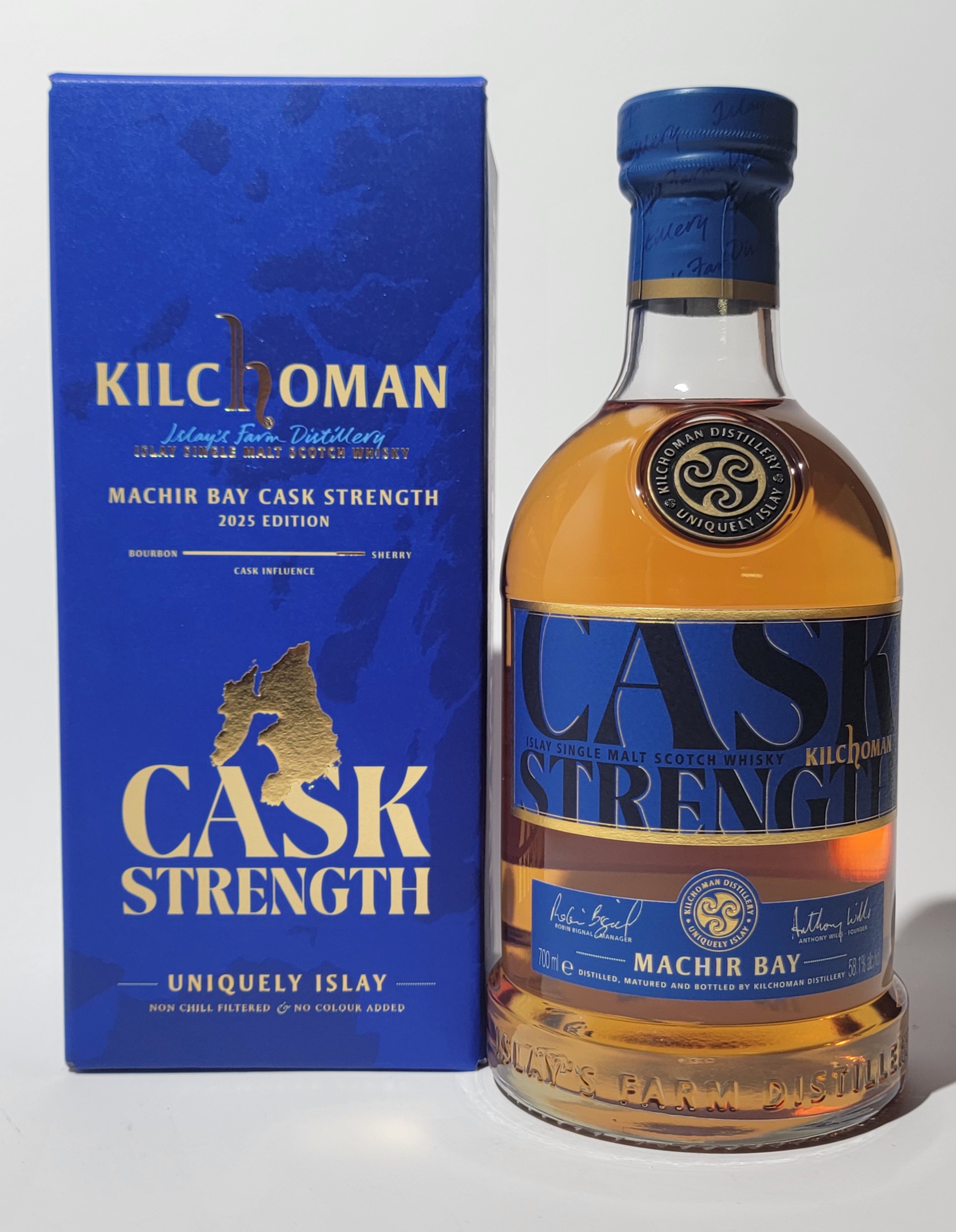 Kilchoman Machir Bay Cask Strength Karton und Flasche des Kilchoman Machir Bay Cask Strength 2025 Edition