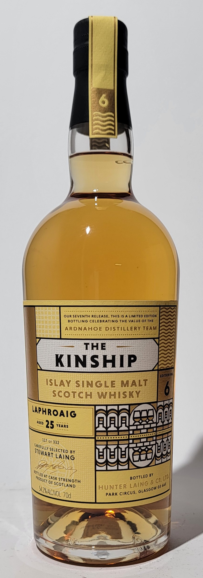 Hunter Laing 'The Kinship' Laphroaig 25 Years Old