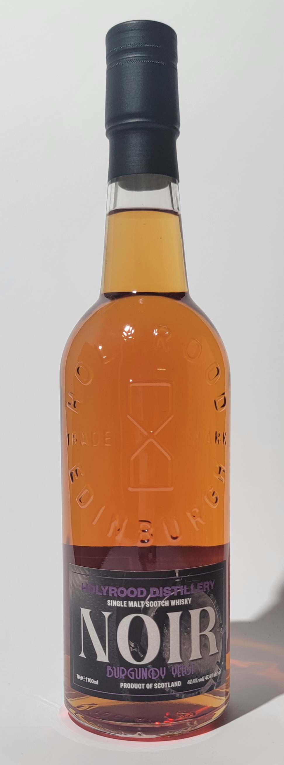 Holyrood Distillery 'Noir Burgundy'