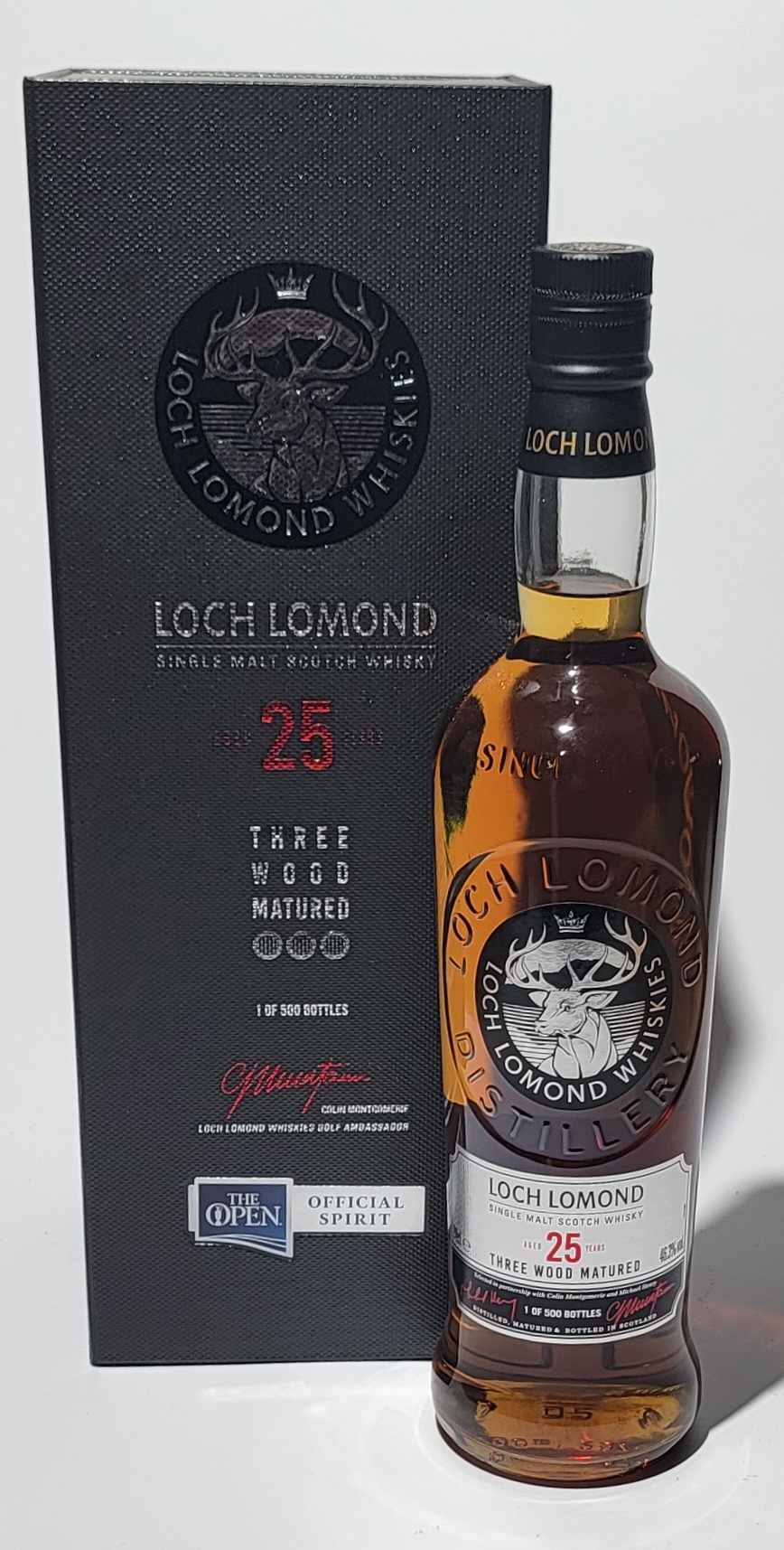 Loch Lomond Distillery Loch Lomond 25 Years Old - Colin Montgomerie Loch Lomond Distillery Loch Lomond 25 Years Old - Colin Montgomerie