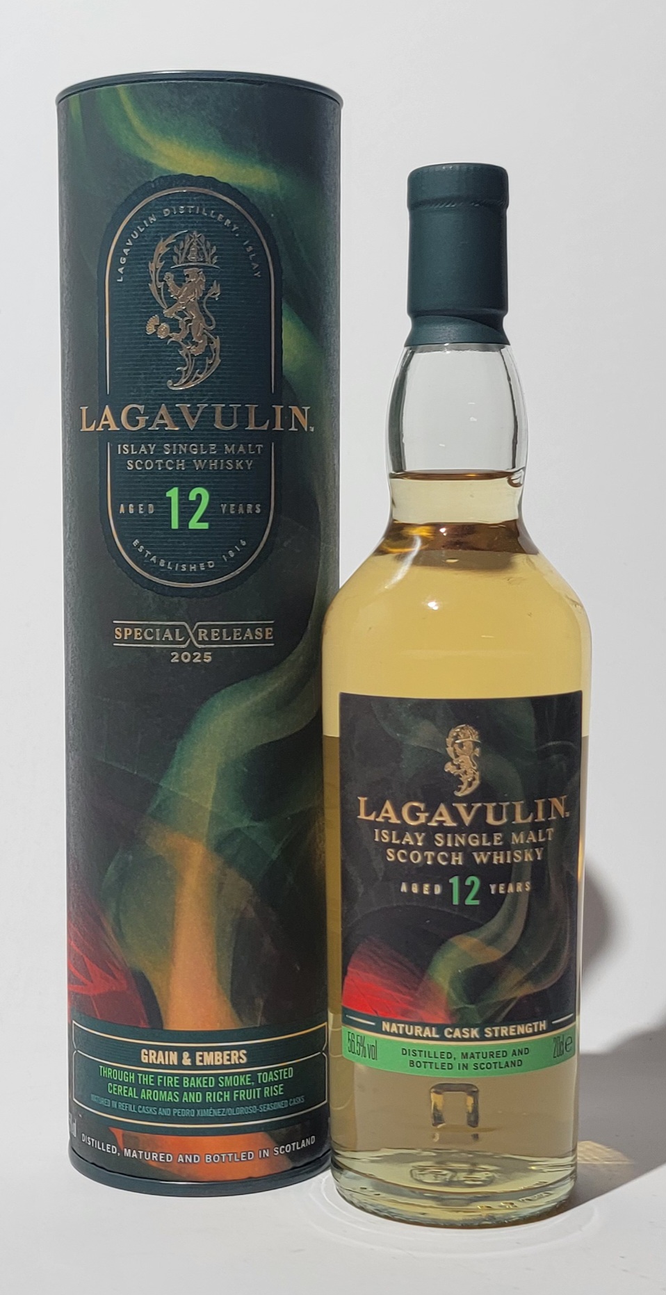 Lagavulin 12 Years Old 'Grain & Embers' - Mini