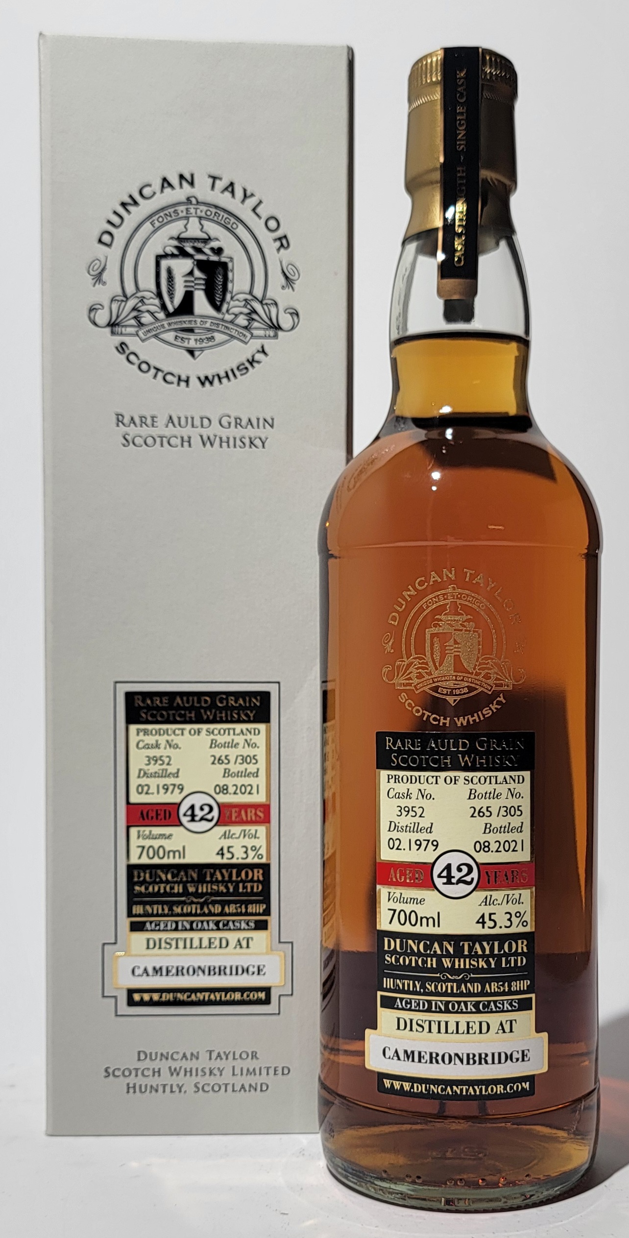 Duncan Taylor 'Rare Auld Grain Scotch Whisky' Cameronbridge 1979 42 Years Old